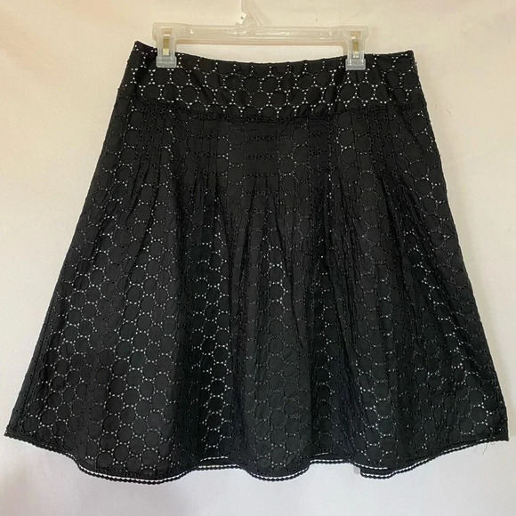 Ann Taylor Dresses & Skirts - COPY - Ann Taylor Polka Dot Lace Skirt, Size 14, Black, White